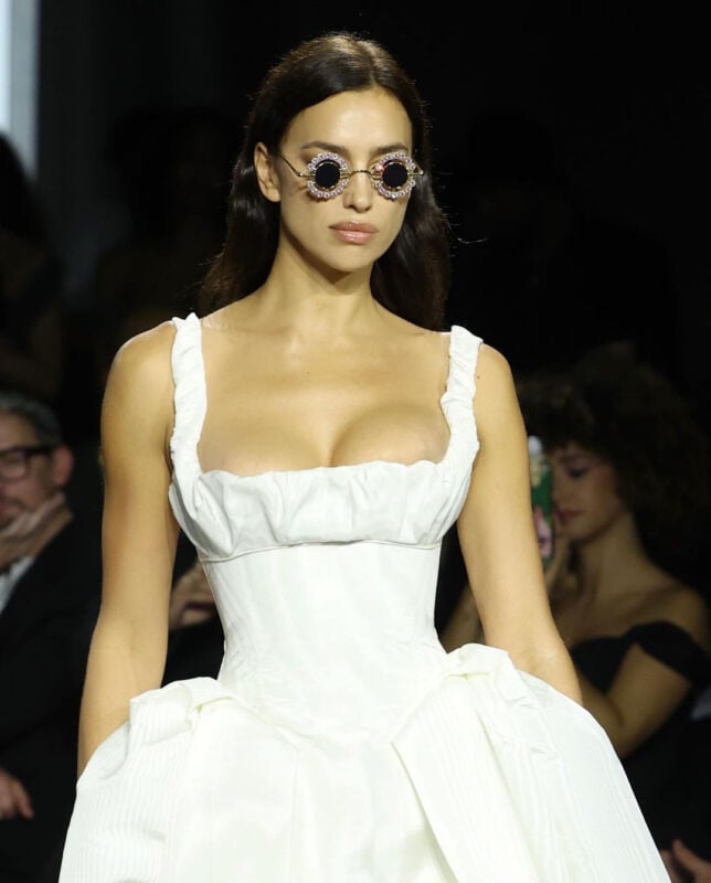 Fashion brands model