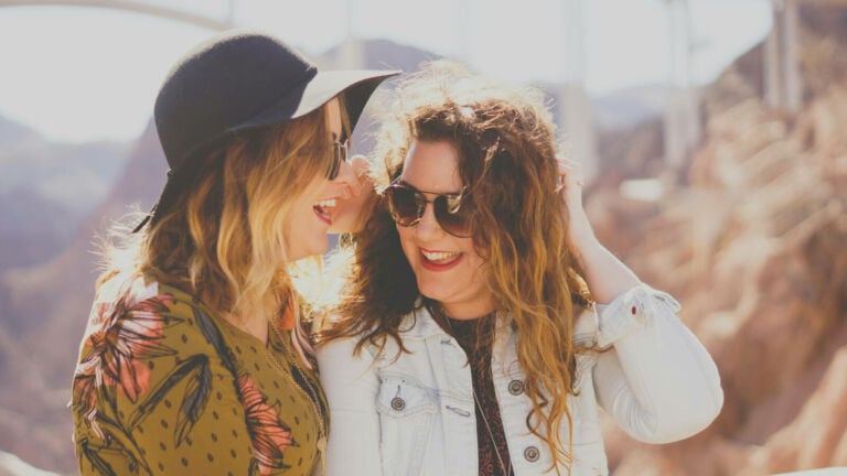 Passive income ideas: Model Referral Program side hustles